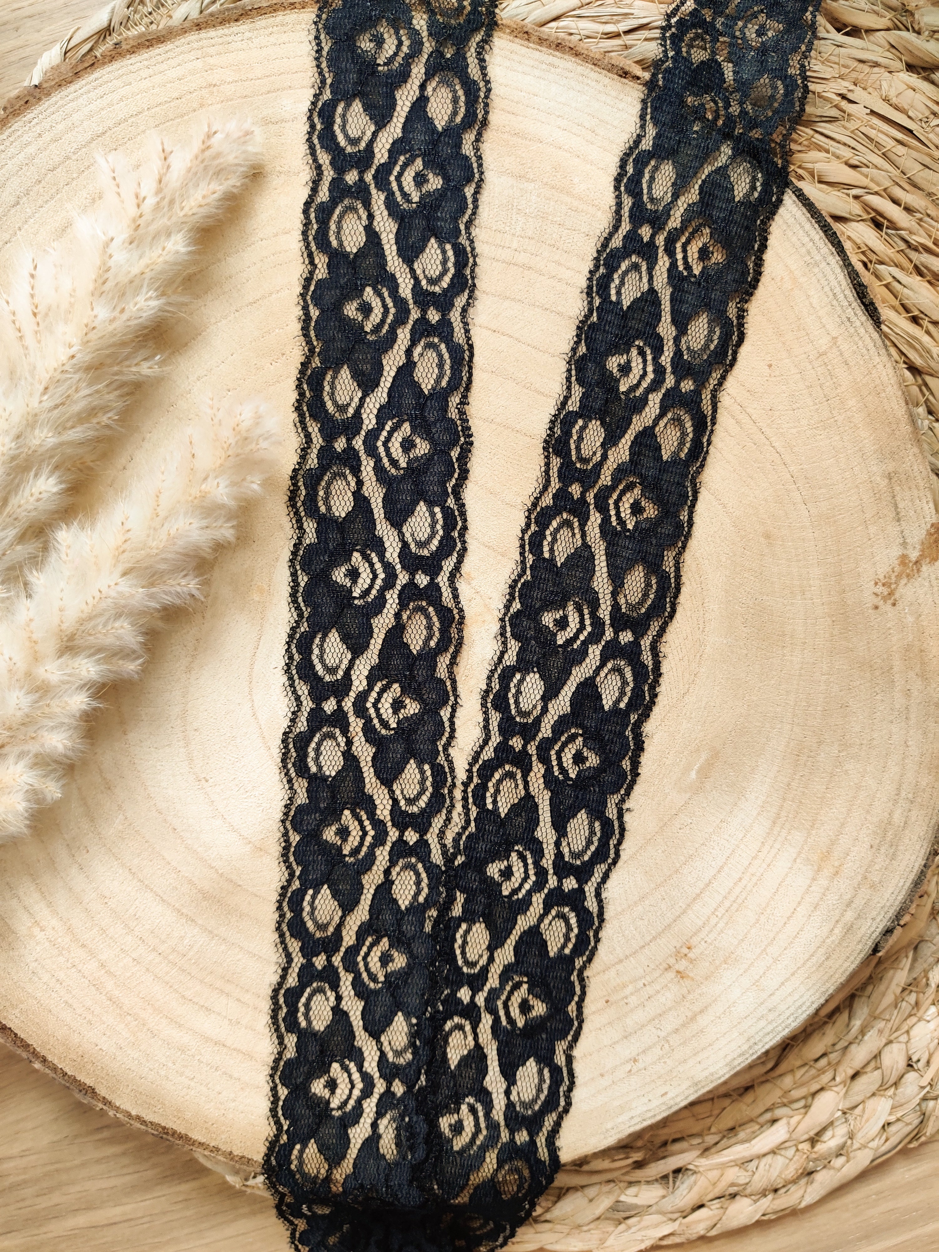 Dentelle fleurie 4,5 cm - Noir