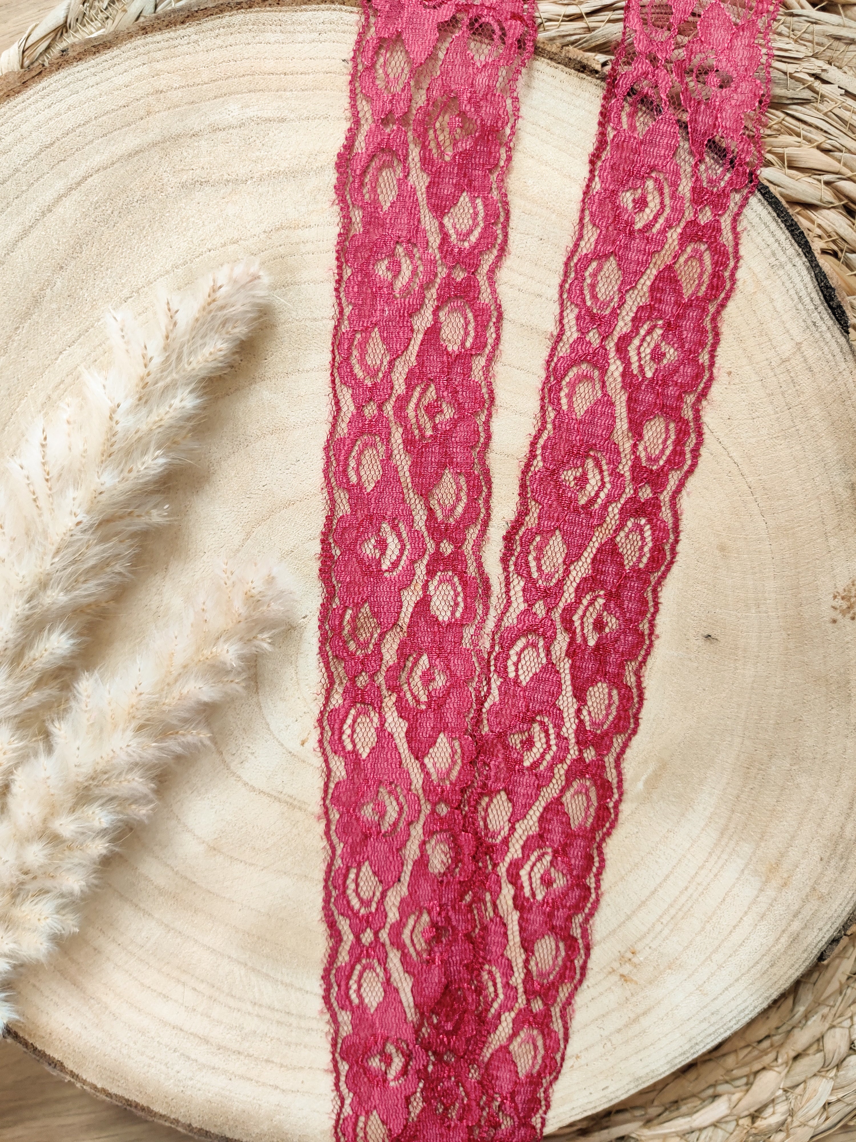 Dentelle fleurie 4,5 cm - Lie de vin