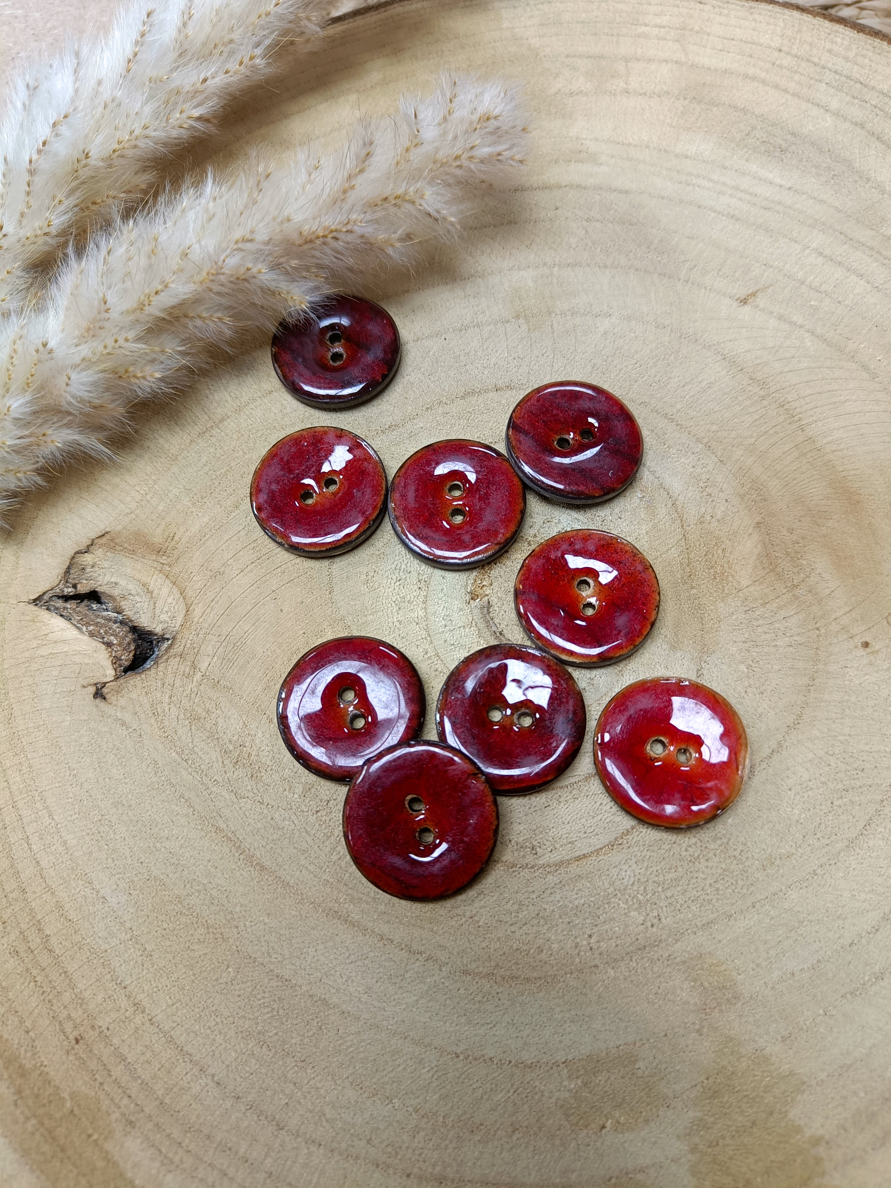 Bouton en coco laqué 25 mm - assorti à votre tissu