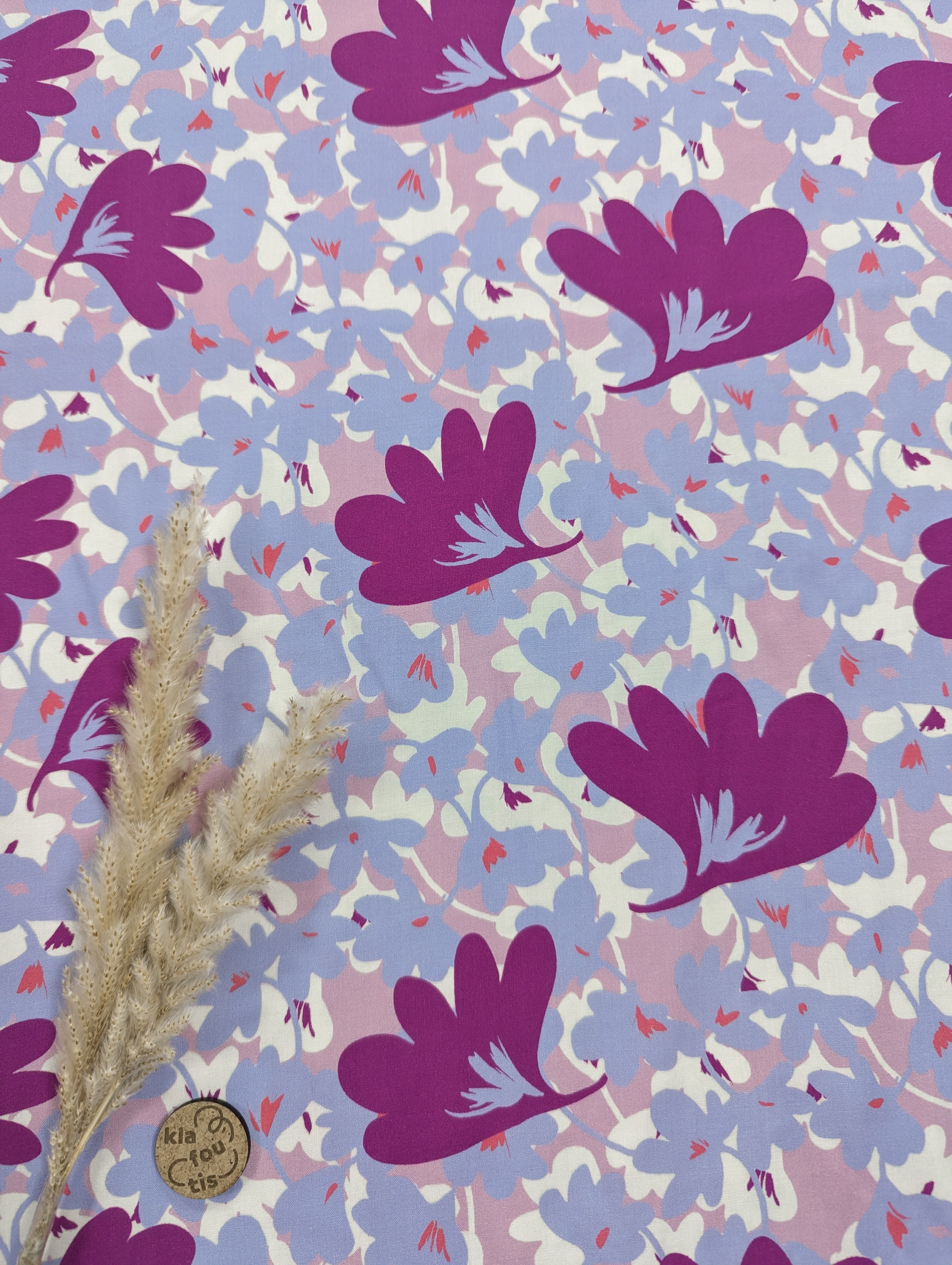 Popeline de viscose bleu lavande - Envolée magenta