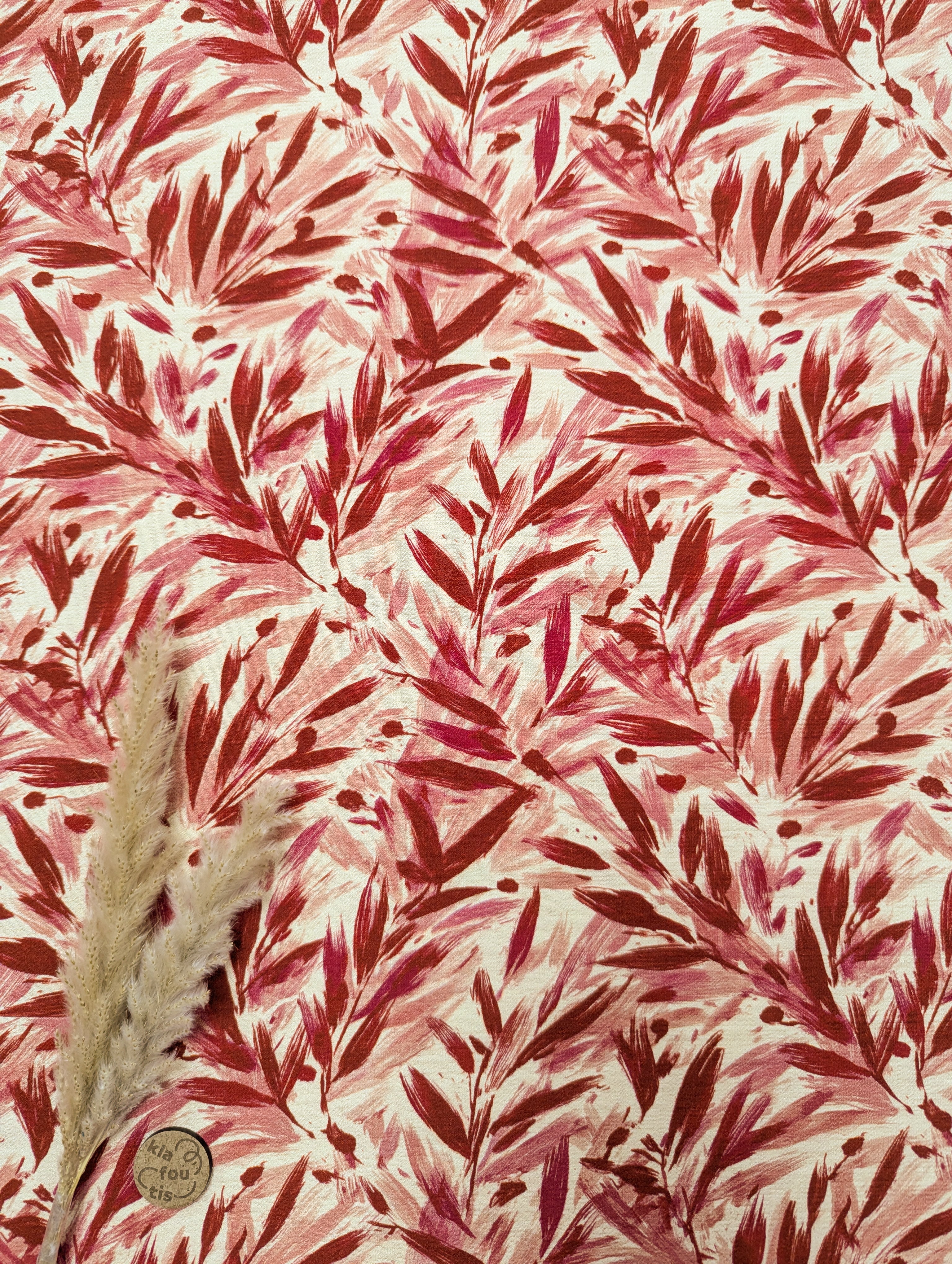 Crêpe de viscose crème vanille - joli feuillage rouge
