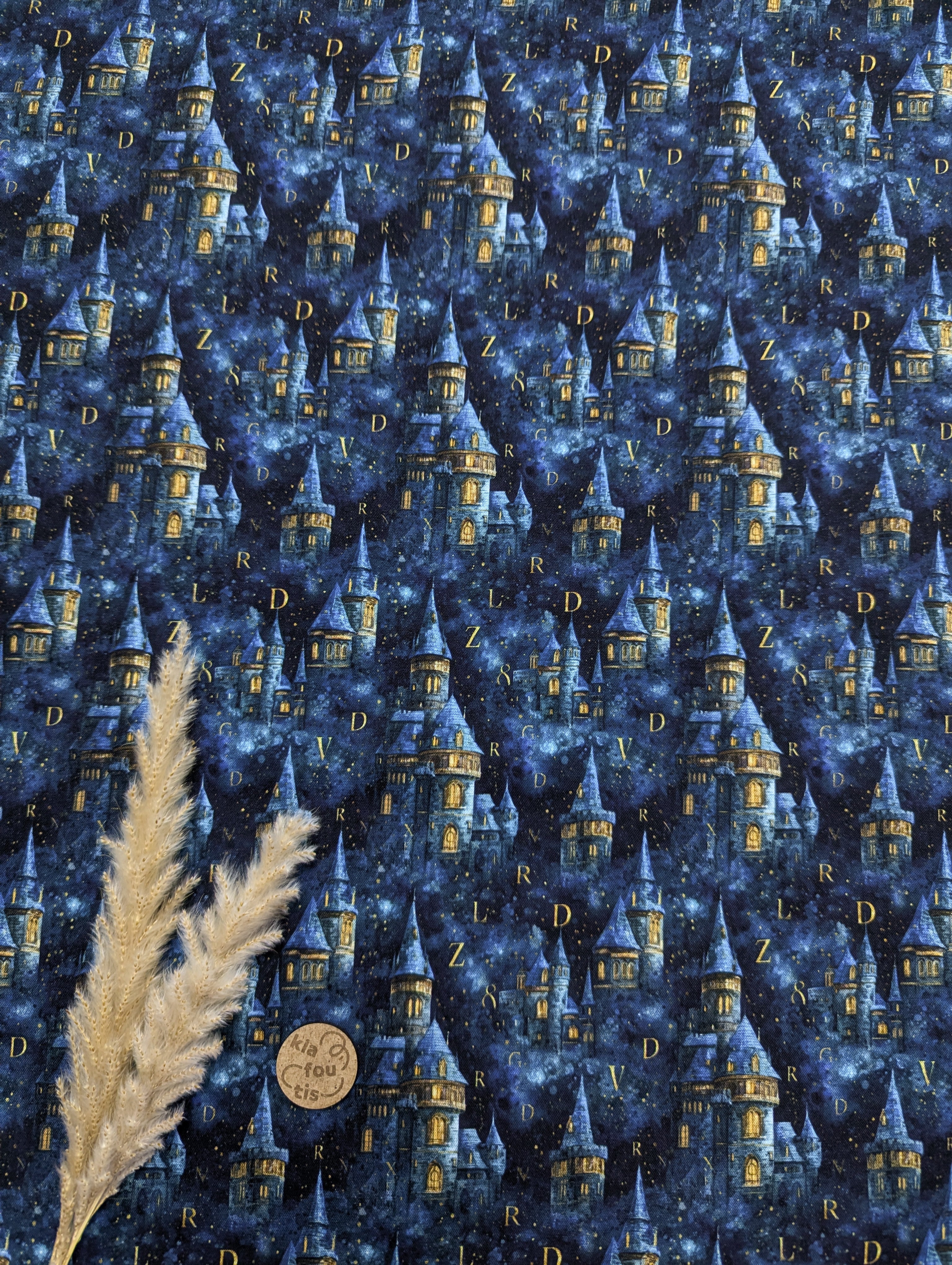 Popeline de coton bleu marine - effet Poudlard