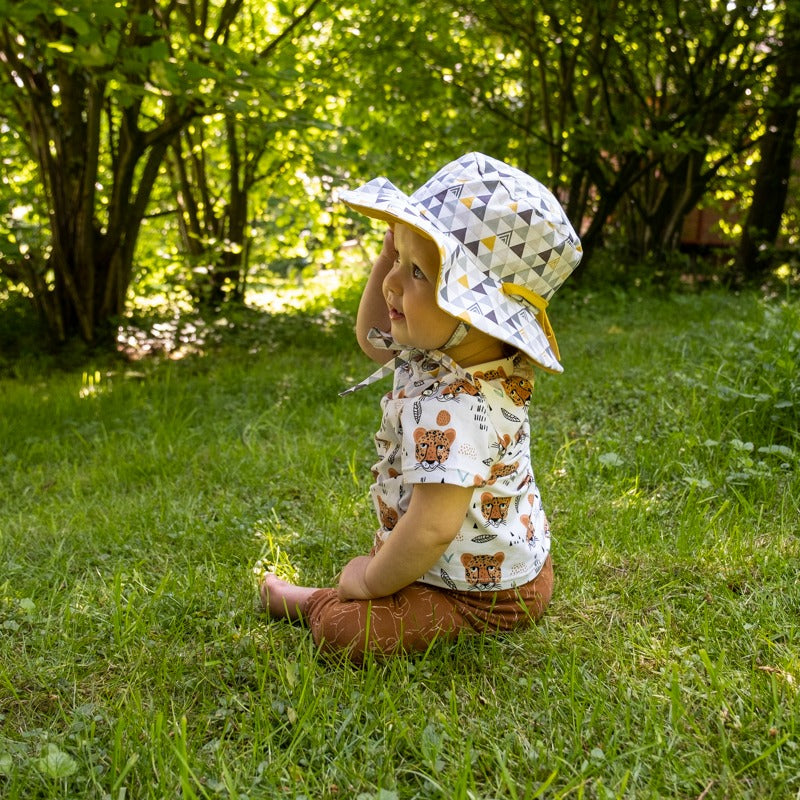 LITCHI bébé : t-shirt, sweat et robe en un patron